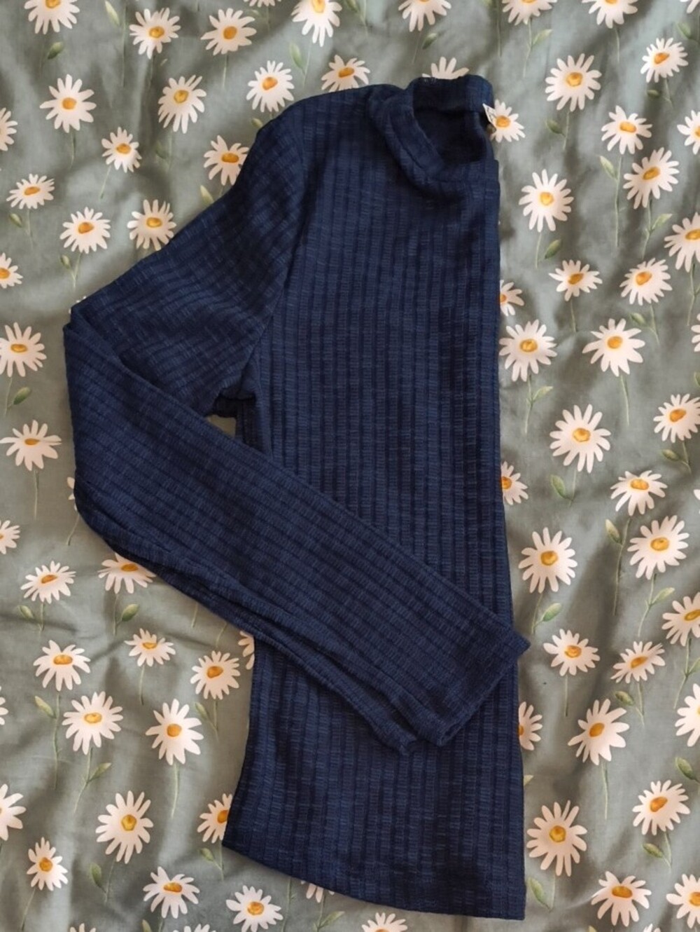 Free People Intimately Cropped  Ribbed Top - Picture 2 of 6